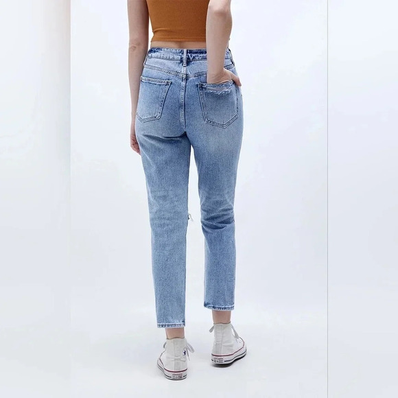 PacSun Mom Jeans - Picture 3 of 10